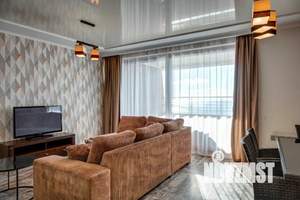 2-к квартира, посуточно, 105м2, 1/1 этаж