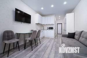 Студия квартира, посуточно, 35м2, 17/18 этаж