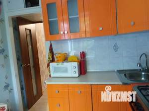 2-к квартира, посуточно, 40м2, 2/5 этаж