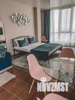 Студия квартира, посуточно, 32м2, 4/6 этаж