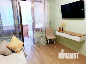 2-к квартира, посуточно, 50м2, 1/1 этаж