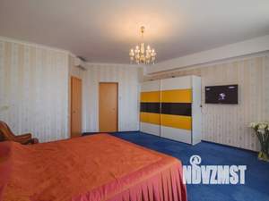 1-к квартира, посуточно, 38м2, 3/5 этаж