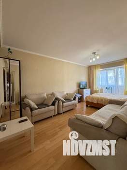 1-к квартира, посуточно, 33м2, 5/5 этаж