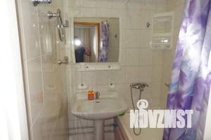 2-к квартира, посуточно, 48м2, 3/5 этаж