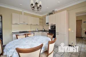 2-к квартира, посуточно, 75м2, 2/2 этаж