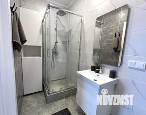 Студия квартира, посуточно, 42м2, 4/7 этаж