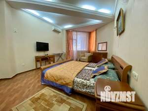 1-к квартира, посуточно, 52м2, 4/9 этаж