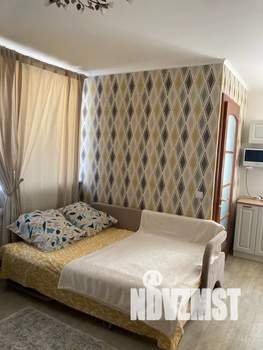 Студия квартира, посуточно, 17м2, 1/4 этаж