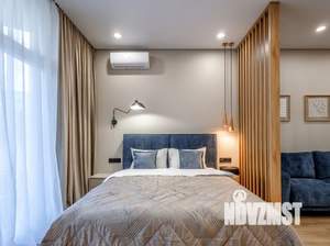 Студия квартира, посуточно, 42м2, 3/10 этаж