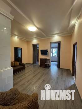 3-к квартира, посуточно, 100м2, 2/2 этаж