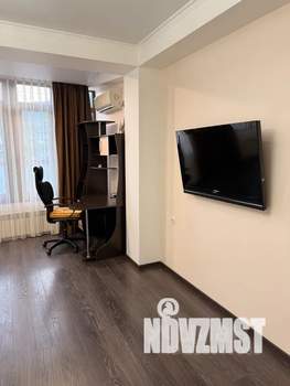 1-к квартира, посуточно, 80м2, 2/4 этаж