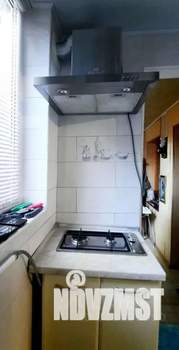 2-к квартира, посуточно, 44м2, 1/2 этаж