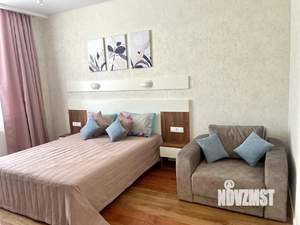 1-к квартира, посуточно, 35м2, 2/4 этаж