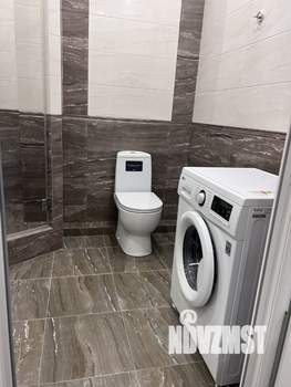 Студия квартира, посуточно, 40м2, 4/9 этаж