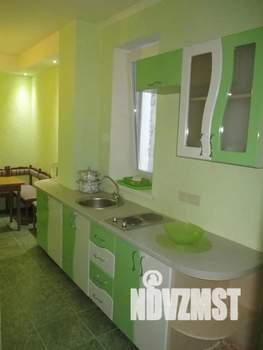 2-к квартира, посуточно, 55м2, 4/4 этаж