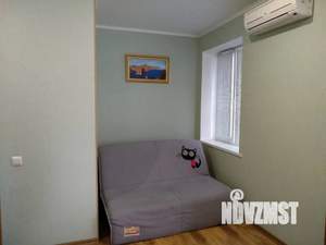 1-к квартира, посуточно, 28м2, 1/2 этаж