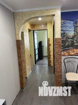 2-к квартира, посуточно, 40м2, 1/2 этаж