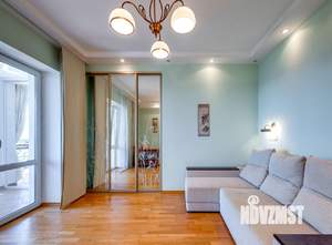 4-к квартира, посуточно, 104м2, 2/5 этаж