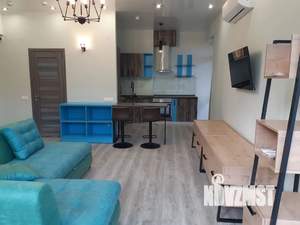 Студия квартира, посуточно, 45м2, 4/10 этаж