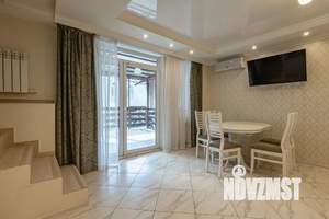 1-к квартира, посуточно, 70м2, 1/1 этаж