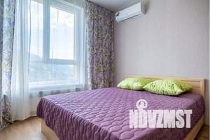 1-к квартира, посуточно, 40м2, 7/18 этаж