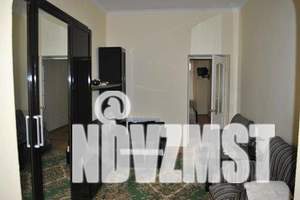 2-к квартира, посуточно, 40м2, 1/2 этаж