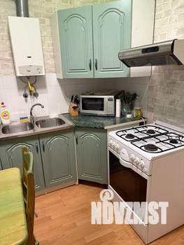 2-к квартира, посуточно, 50м2, 4/4 этаж