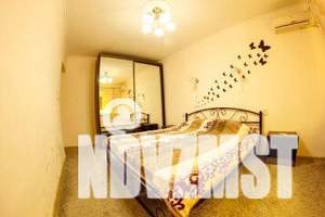 3-к квартира, посуточно, 62м2, 1/2 этаж