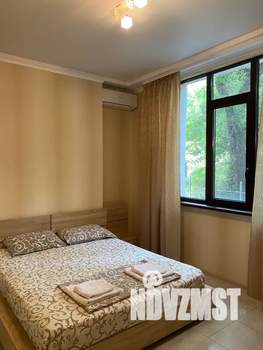 2-к квартира, посуточно, 47м2, 3/6 этаж