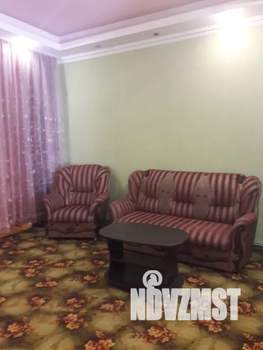 1-к квартира, посуточно, 43м2, 1/2 этаж