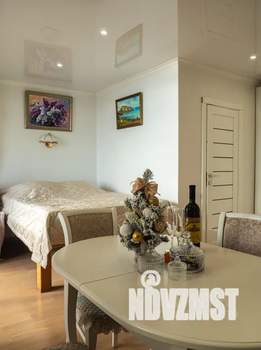 Студия квартира, посуточно, 36м2, 4/5 этаж