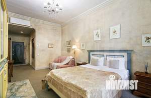 Студия квартира, посуточно, 35м2, 1/14 этаж