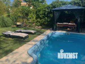 Студия квартира, посуточно, 90м2, 1/1 этаж