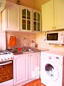 2-к квартира, посуточно, 46м2, 4/4 этаж