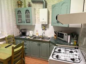 2-к квартира, посуточно, 50м2, 4/4 этаж