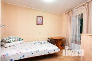 2-к квартира, посуточно, 50м2, 1/1 этаж