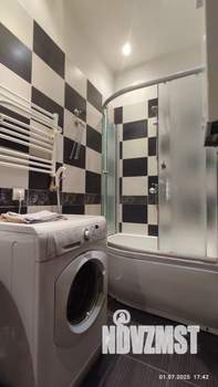 Студия квартира, посуточно, 30м2, 2/2 этаж