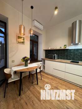 2-к квартира, посуточно, 40м2, 2/2 этаж