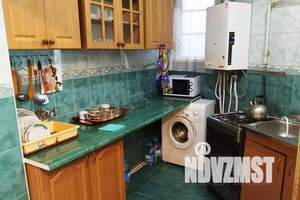 3-к квартира, посуточно, 60м2, 1/2 этаж