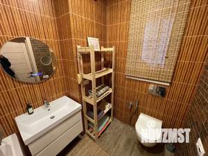 Студия квартира, посуточно, 40м2, 1/5 этаж