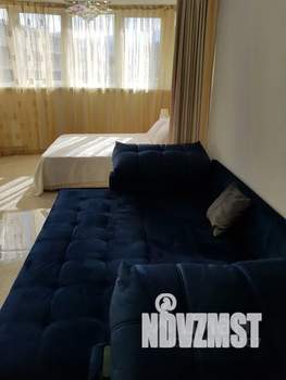 Студия квартира, посуточно, 40м2, 7/9 этаж