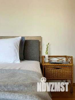 1-к квартира, посуточно, 49м2, 1/1 этаж