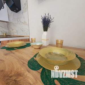 1-к квартира, посуточно, 42м2, 1/8 этаж