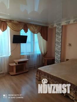 1-к квартира, посуточно, 40м2, 1/2 этаж