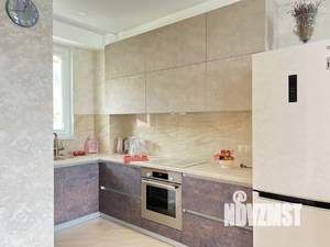 1-к квартира, посуточно, 40м2, 3/6 этаж