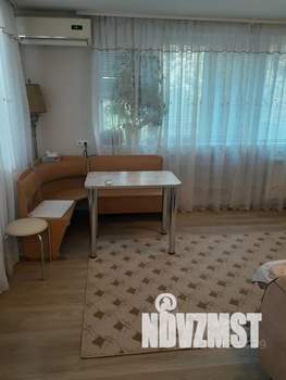 2-к квартира, посуточно, 45м2, 2/5 этаж