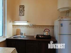 1-к квартира, посуточно, 35м2, 1/2 этаж