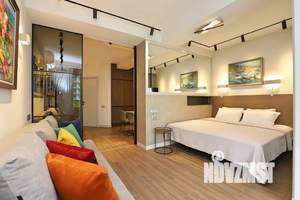 Студия квартира, посуточно, 51м2, 10/18 этаж