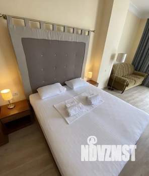 Студия квартира, посуточно, 56м2, 1/9 этаж