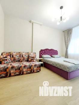 1-к квартира, посуточно, 35м2, 3/8 этаж